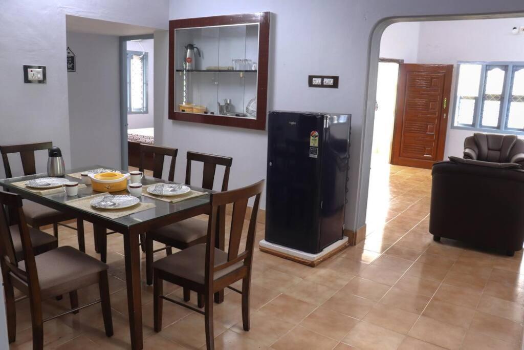 Madura Homestay - Gorgeous Home With 2Bhk 5 Minutes From Nh44 Мадурай Экстерьер фото